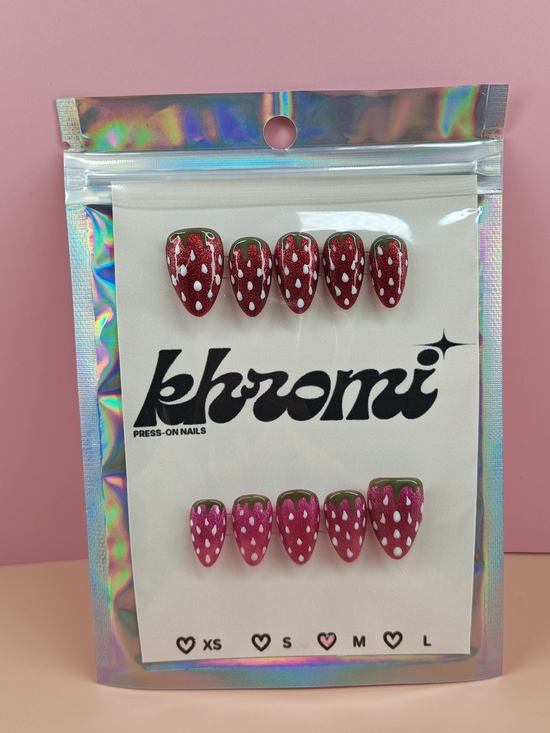 KHROMI Other - Red & Pink Strawberry Press-Ons 🍓💕